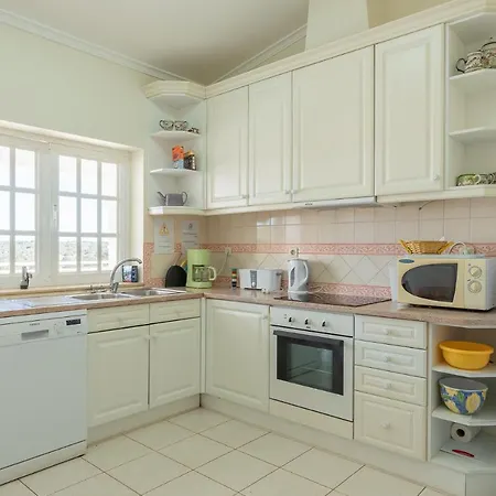 Gabrielle - Great Value Great Location In Vale Da Parra Near To Gale 别墅